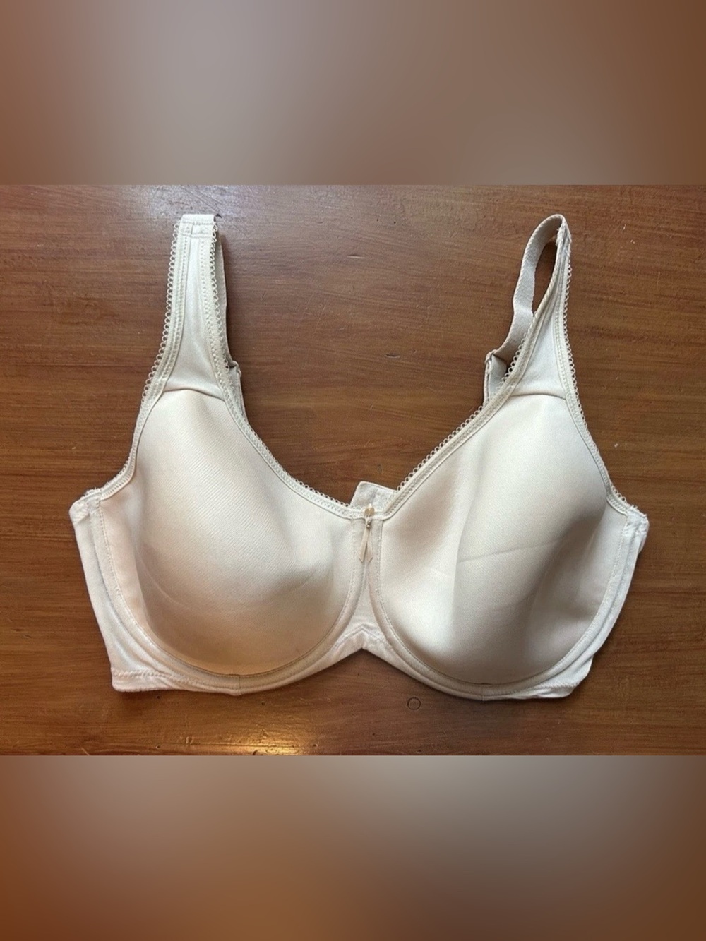 Wacoal Basic Beauty T Shirt Spacer Bra 36G Cream/Sand